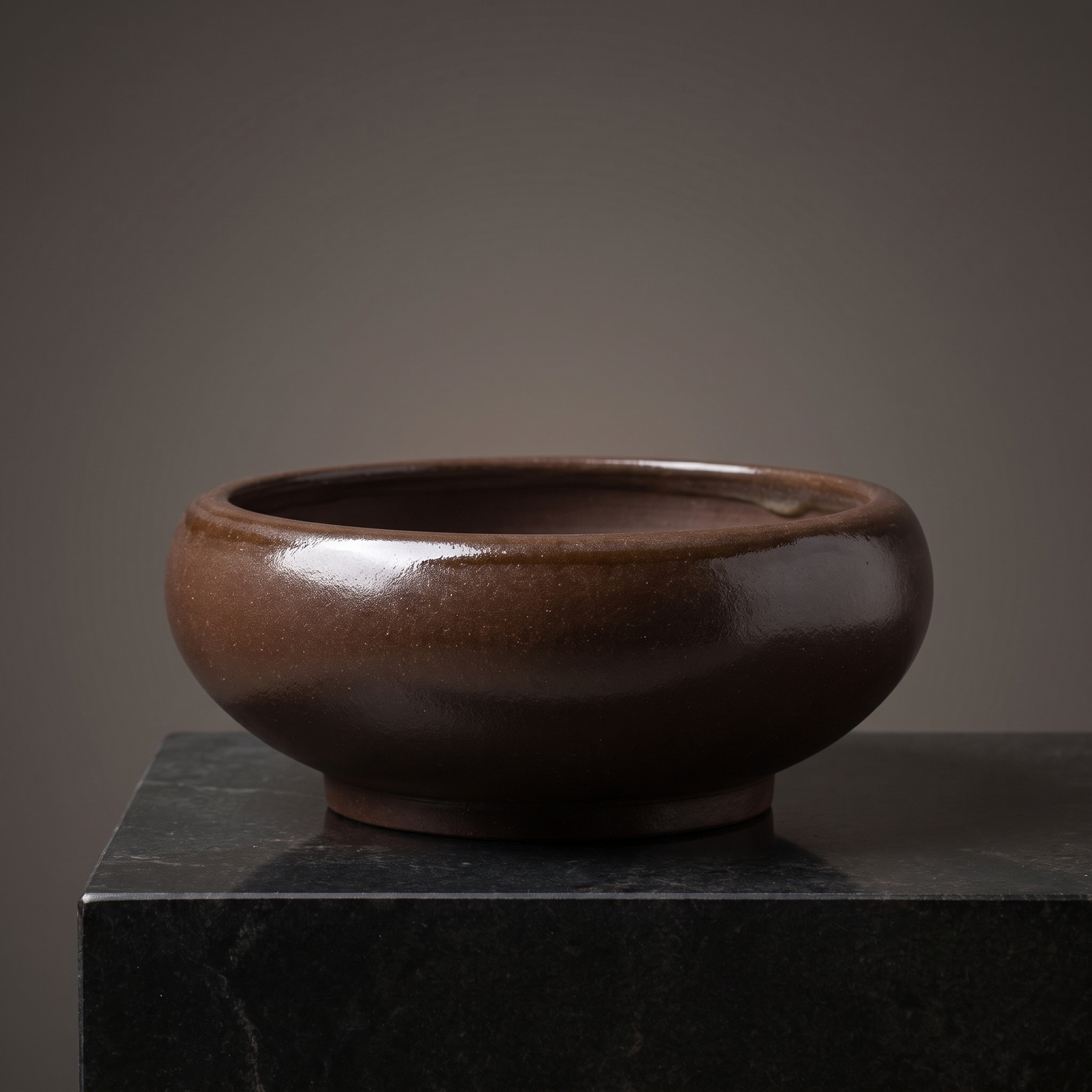 Wide Basin Stoneware Bonsai Bowl — Espresso Walnut - packshot