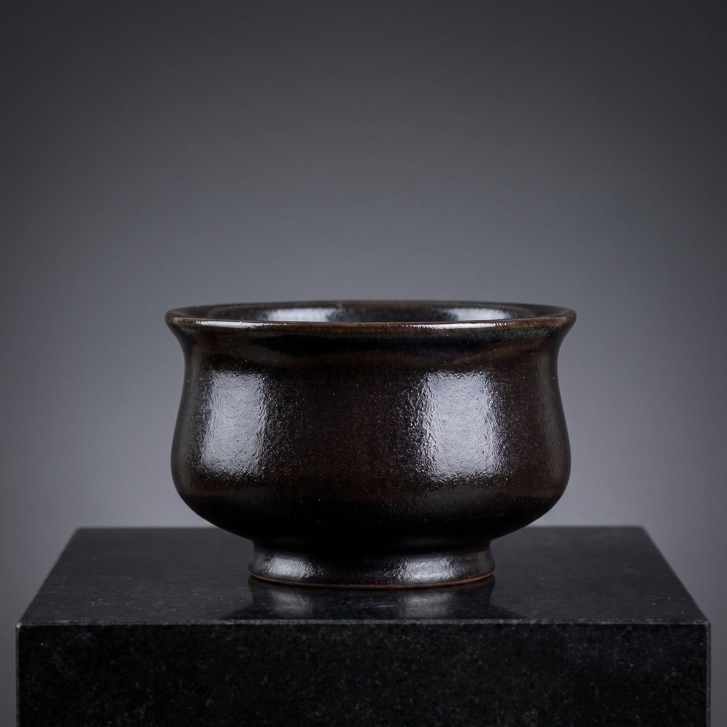 Trumpet Stoneware Bonsai Bowl — Onyx Black - packshot