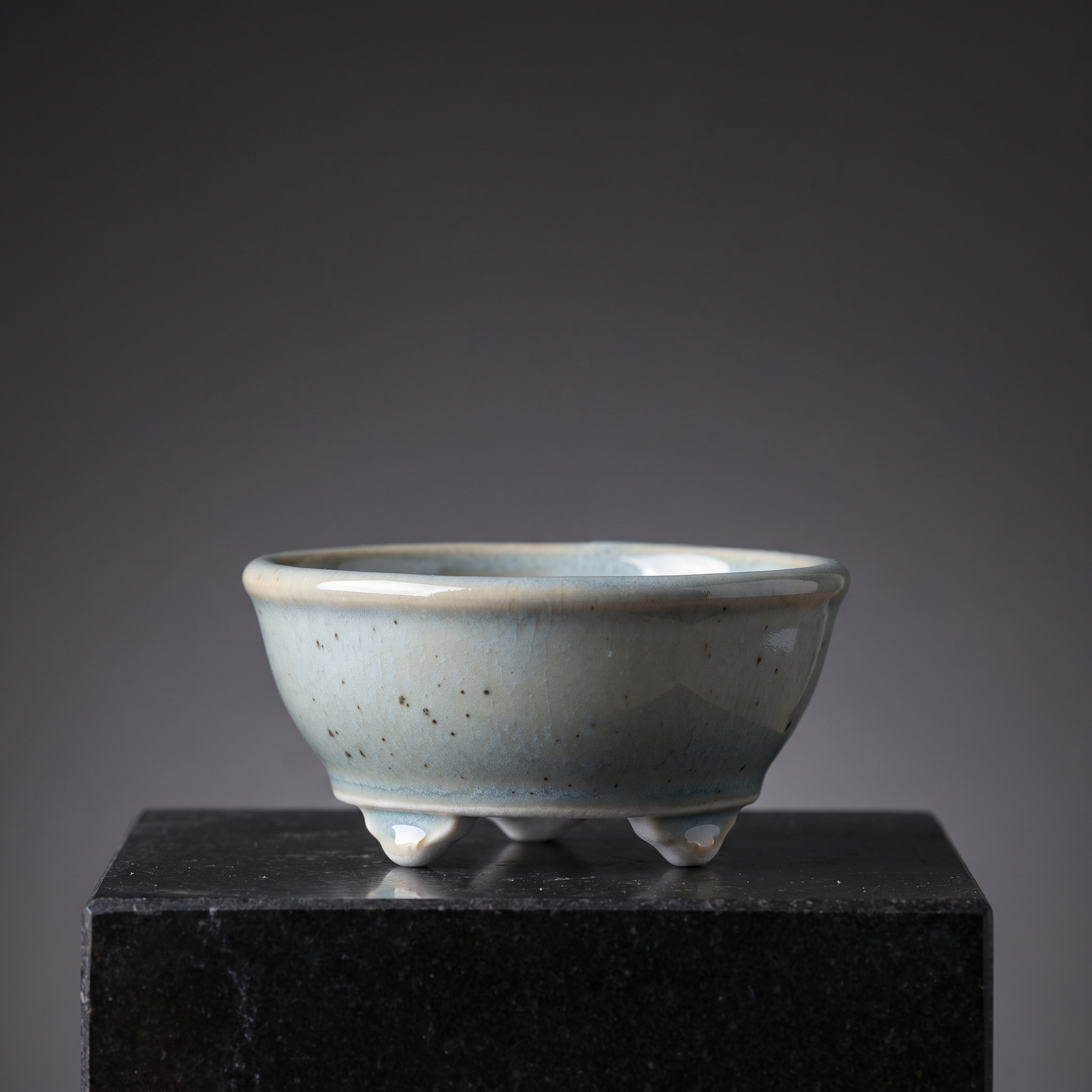 Cloud-Foot Begonia Bonsai Pot — Cloud Blue - packshot