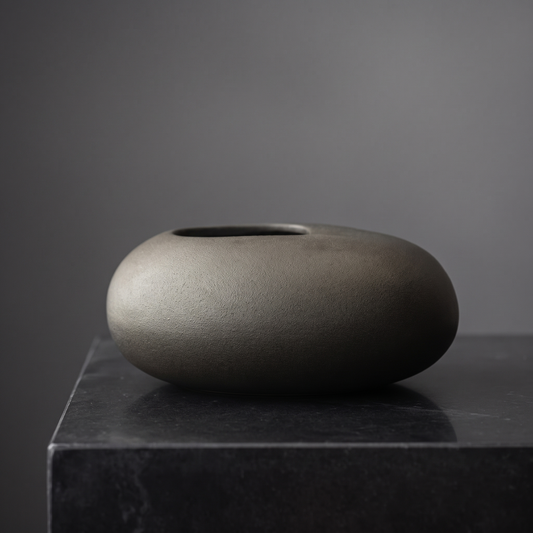 Pebble Ellipse Vase — Speckled Weathered Bronze - packshot