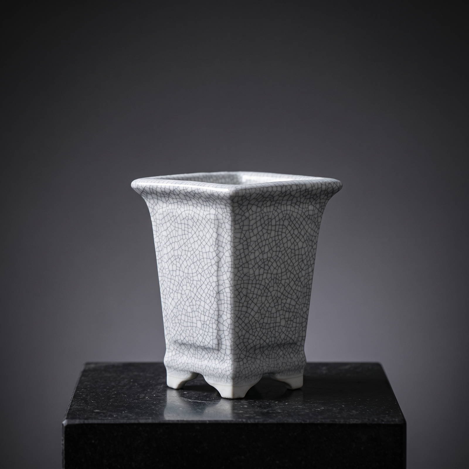 Ice-Crackle Glaze Flowerpot — Tapered Square - packshot