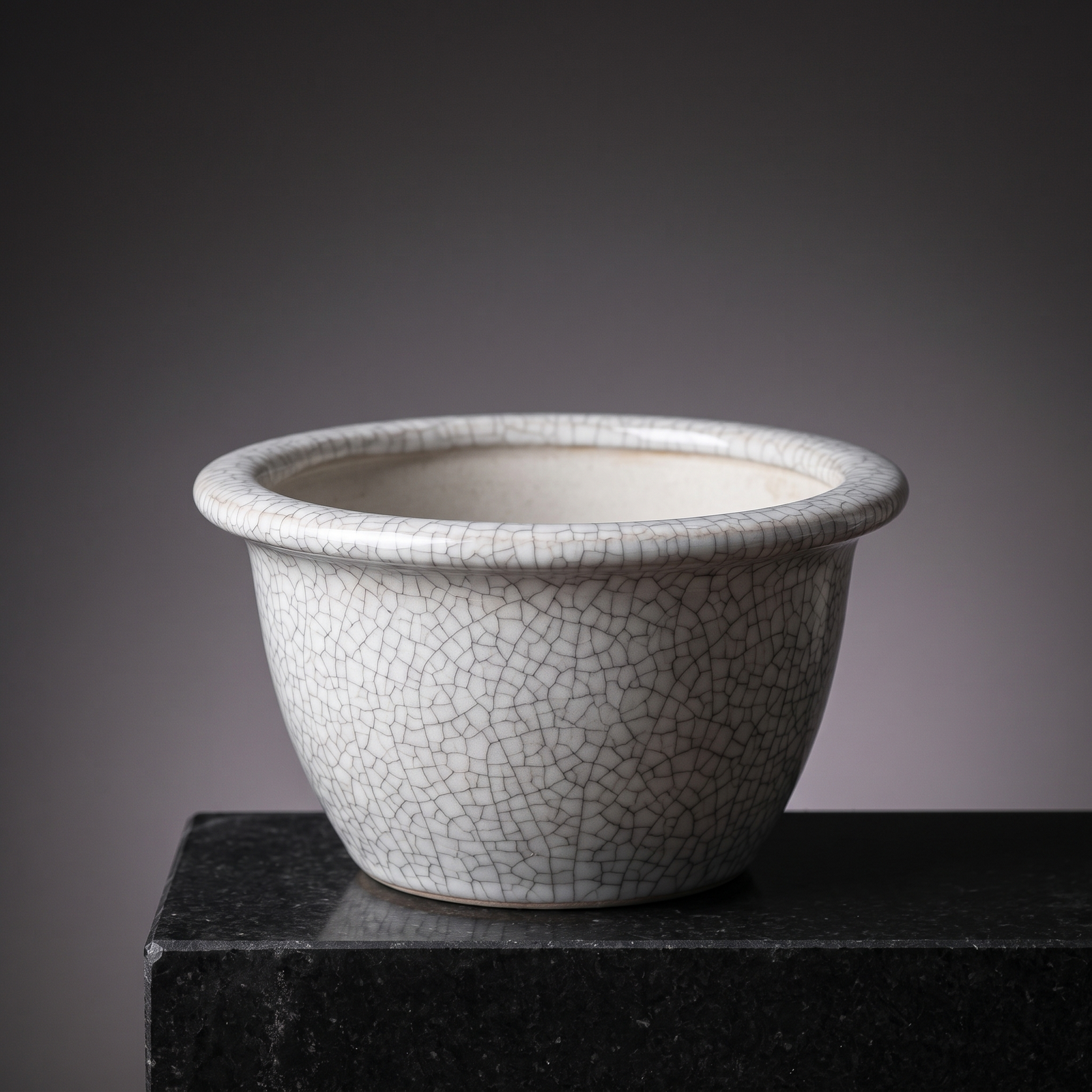 Ice-Crackle Glaze Flowerpot — Footed Lotus-Rim - packshot